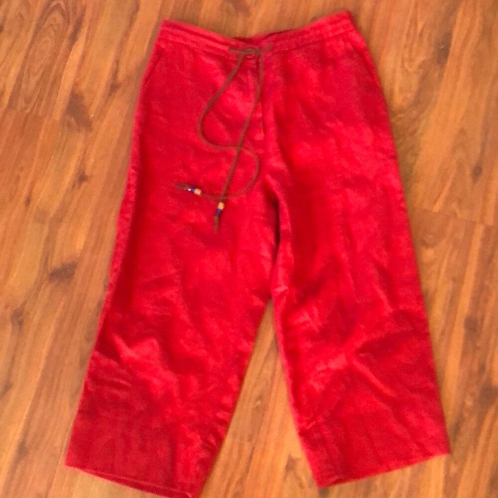 ￼Lauren Ralph Lauren petites Red , Capri pants vintage size 4P ￼